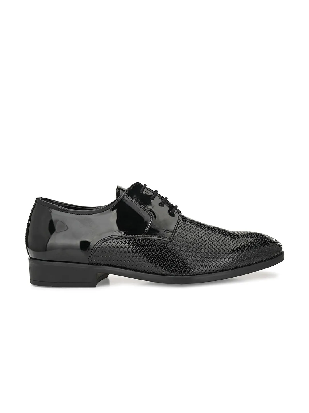 Alpha Black Derby