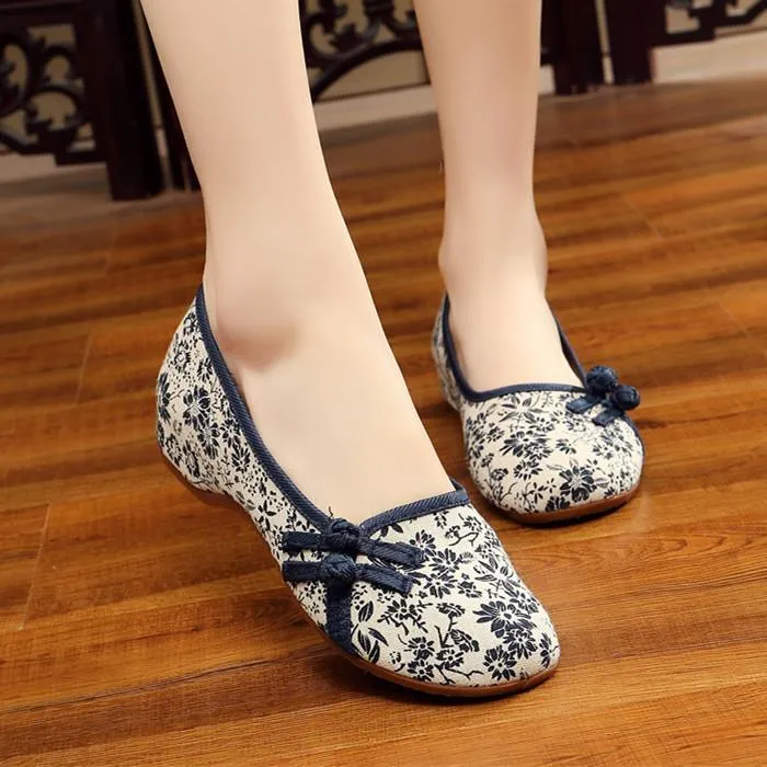 Babakud Retro Comfortable Embroidered Women Shoes 34-41