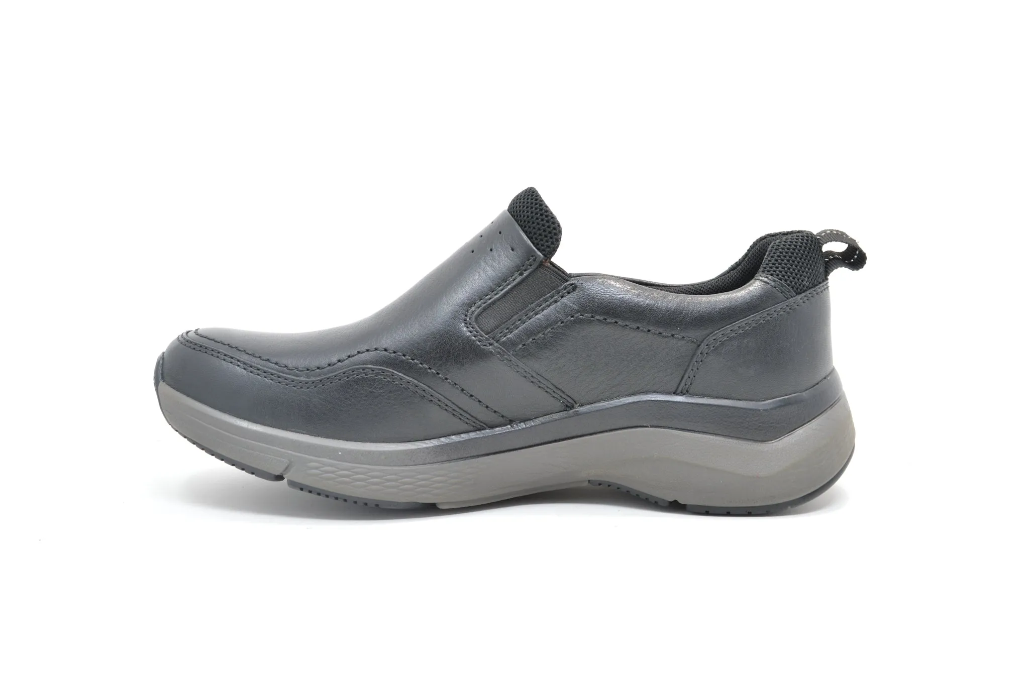 Sure! Here’s an optimized title for the CLARKS Wave 2.0 Edge:

CLARKS Wave 2.0 Edge: Stylish and Comfortable Mens Sneakers for All-Day Wear

Feel free to let me know if you need further modifications!