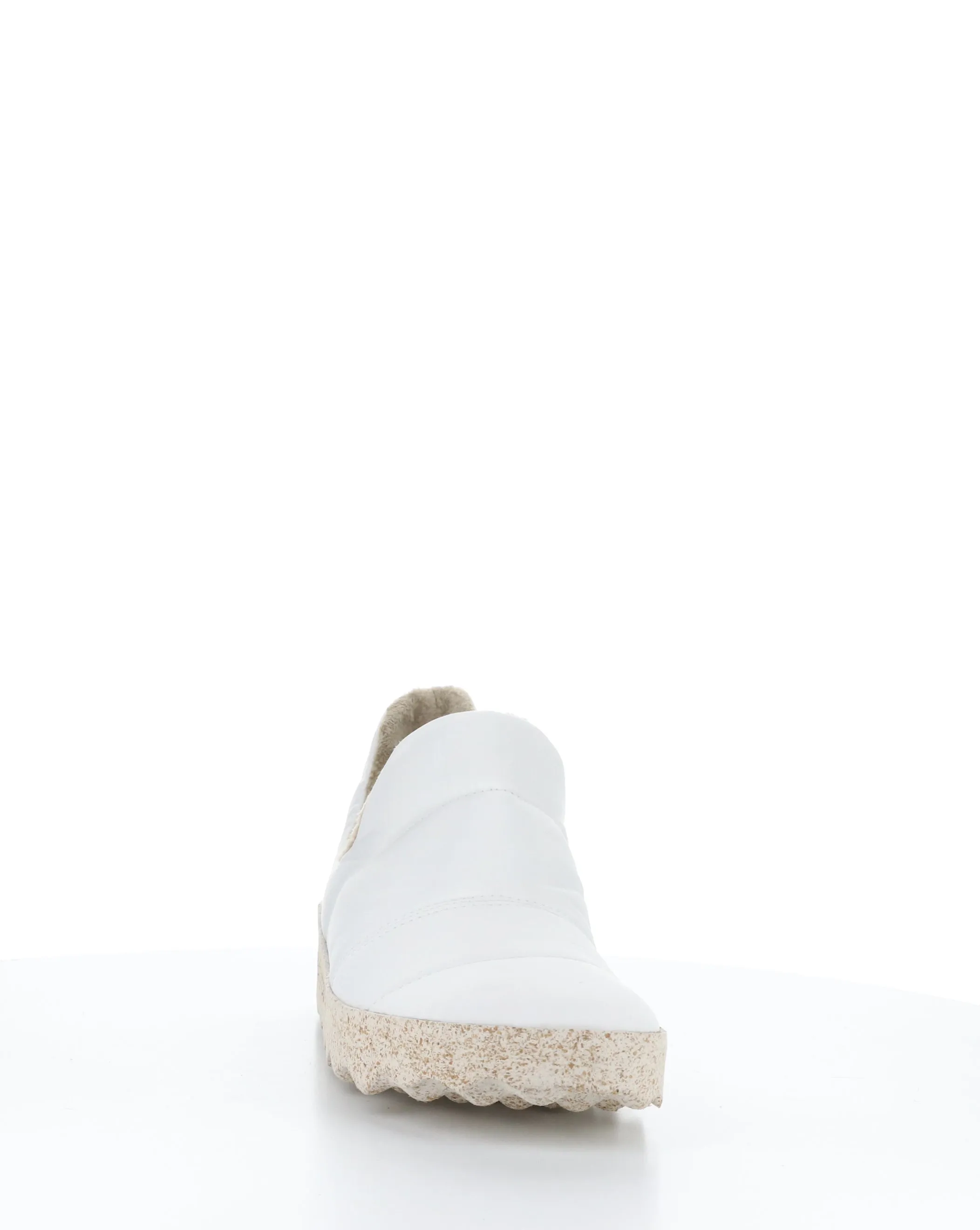 CRUS145ASP White Round Toe Shoes