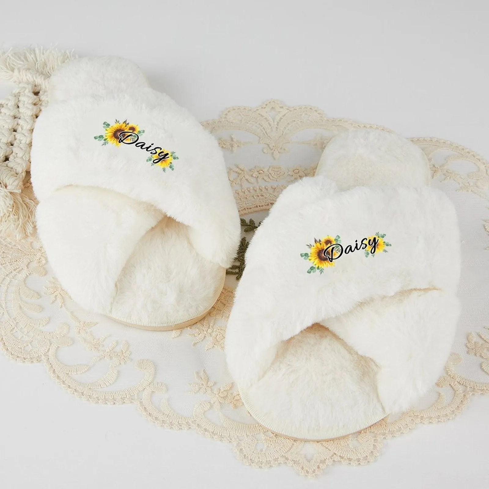 Custom Name Sunflower Bridesmaid Slippers Fluffy Bridal Slippers Fuzzy Cross Band House Slide Shoes