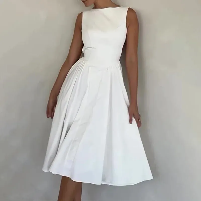 Trendy Summer White Backless Dress for Women - Elegant & Fashionable