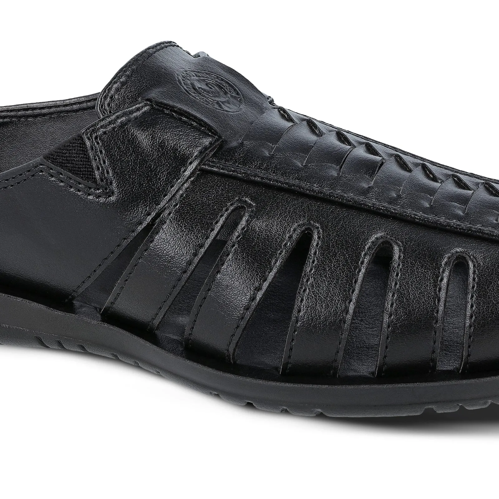 Mens Walkaroo WG5474 Black Sandals - Stylish, Comfortable, and Durable Footwear